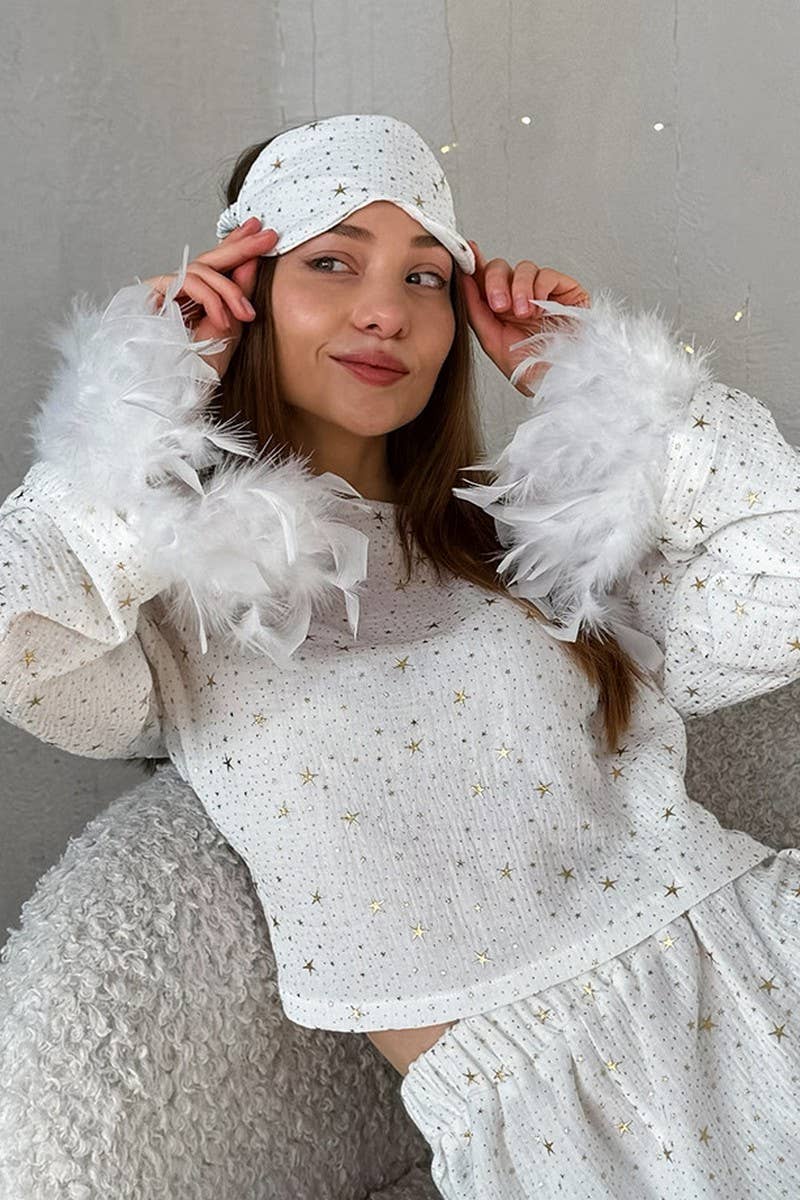 BLANC CWSPJ0311_PYJAMA COURT À MANCHES LONGUES EN COTON PUR AVEC PLUMES en vente sur Faire4