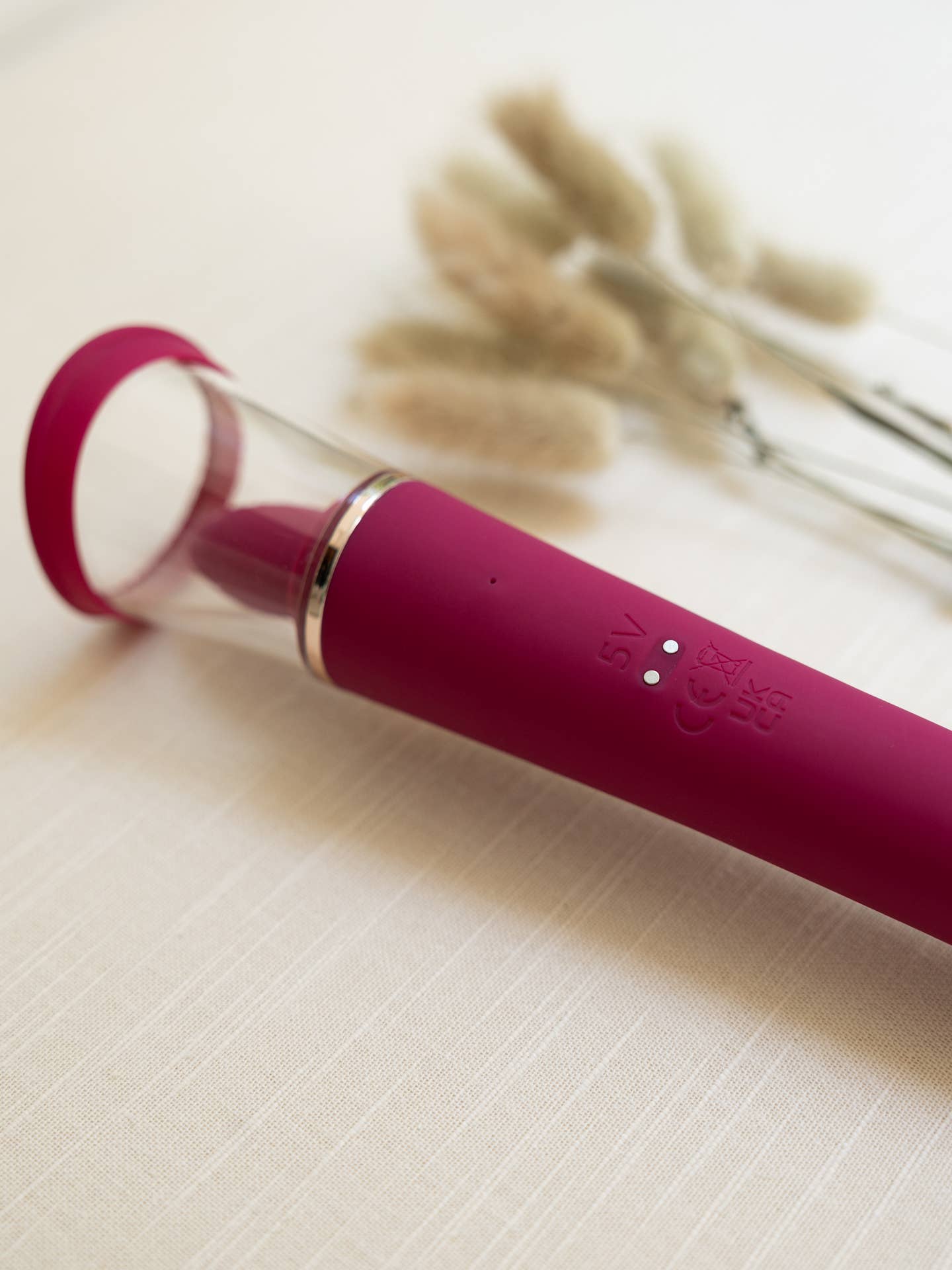 The Natural Love Company – wholesale Sex toy – Mallow | Clitoral Suction, Licking and Vibrating Dildo3