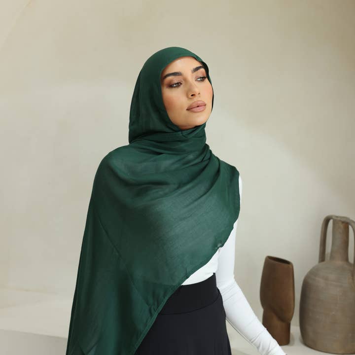 Mod Squad - Wholesale Hijab - Women's - Luxe Double Stitch Hijab Emerald