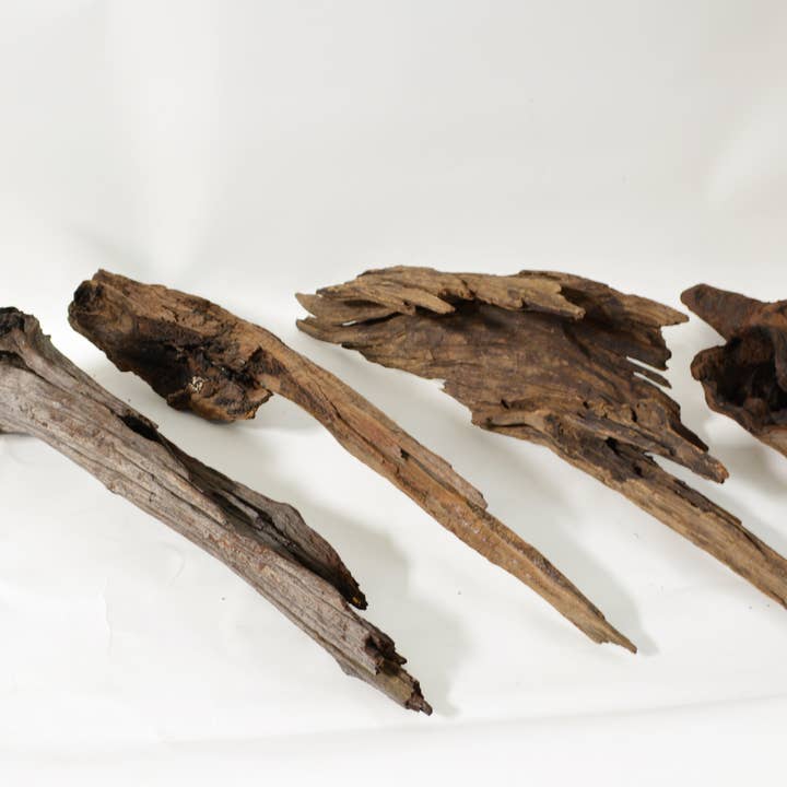 Nature Art - Wholesale Decorative Tabletop Object - Driftwood Bundles - Large, 25"-30" Natural