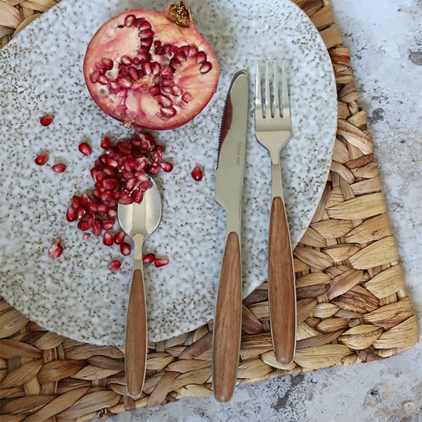 Novastyl - Wholesale Assorted Cutlery Set - SUVA 24-piece stainless steel wood-effect cutlery set2