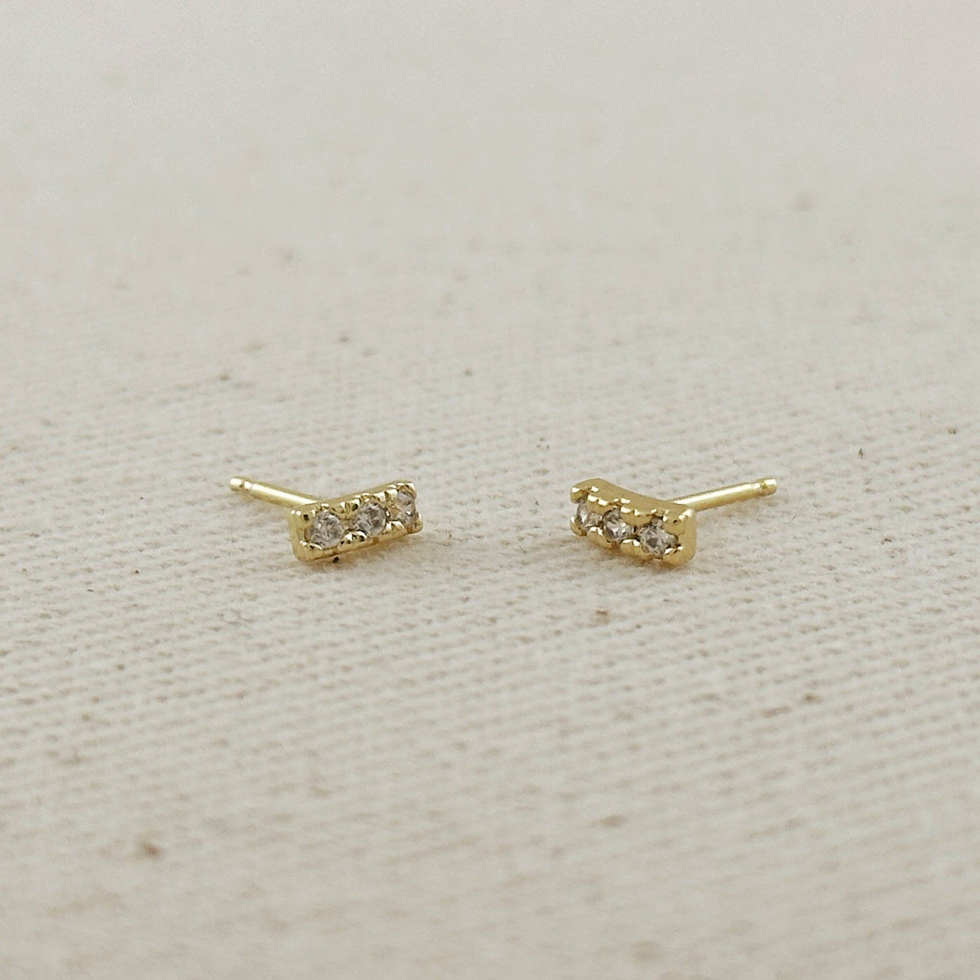 GoldFi - Vente Clous d'oreille - Boucles d'oreilles à tige en forme de mini-zircone cubique remplies d'or 18 carats