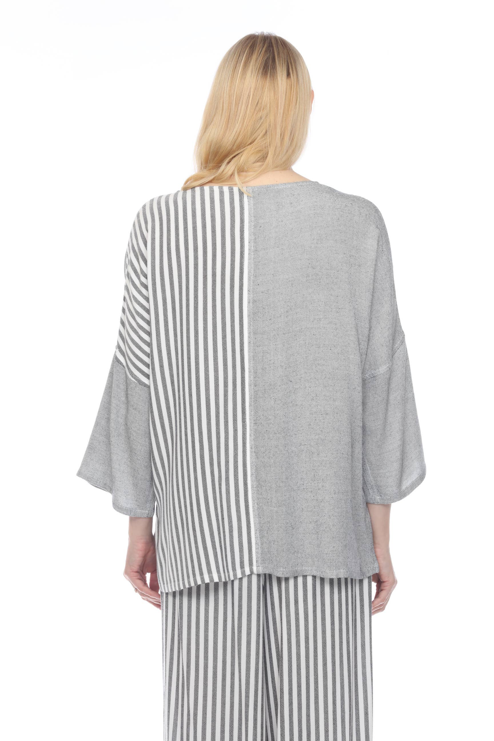 DAIRI - Wholesale Tunic - Women's - 2926 Sv1 Combo2