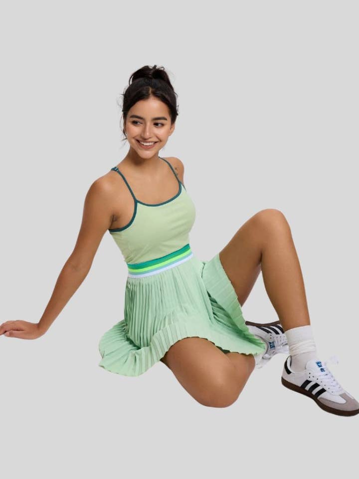 Light Green Tennis badminton quick-drying pleated dress with bra suspend for wholesale on Faire4