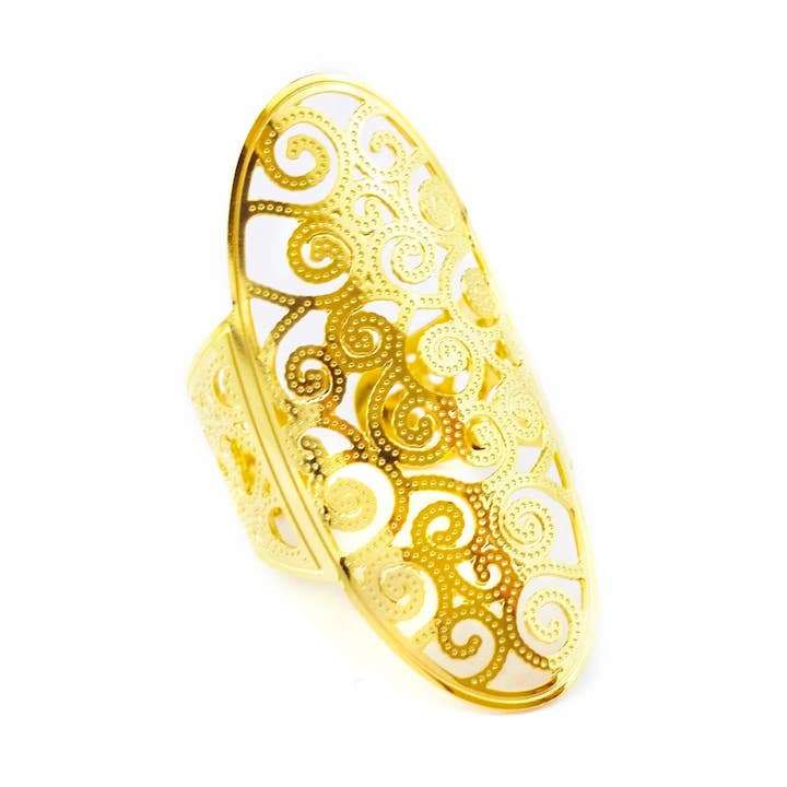 Bague Rococo en or 18 carats pour la vente par Donna Italiana