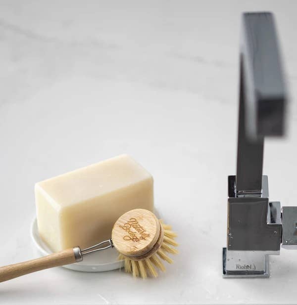 Natures Bodega – Engroshandel Rengøringsbørste – Bambus skål børste1