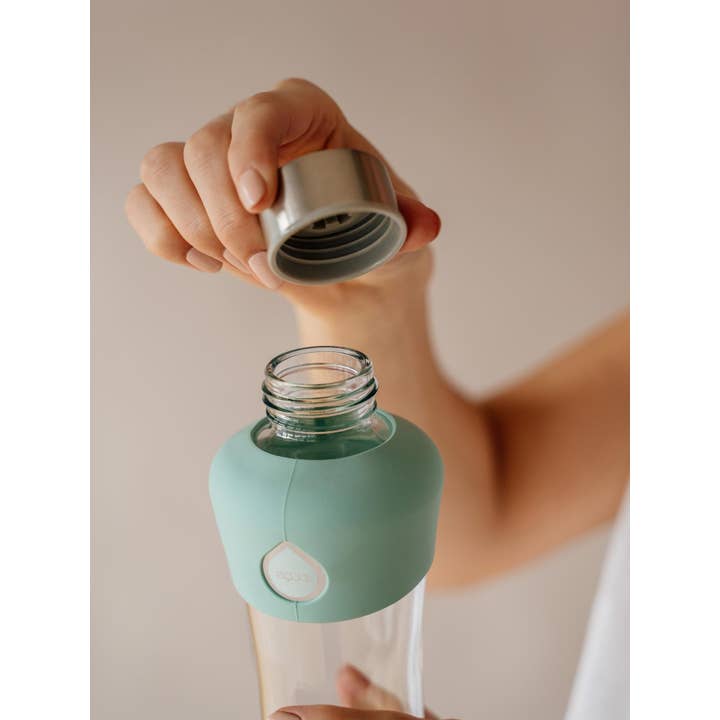 EQUA - Vente Bouteilles d'eau - Active Mint - bouteille d'eau en verre EQUA avec protection en silicone2