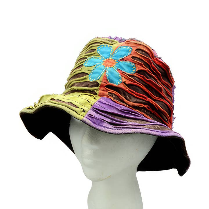 Katoenen gestreepte emmerhoed met zonnebloem borduursel voor wholesale door Gypsy Rose