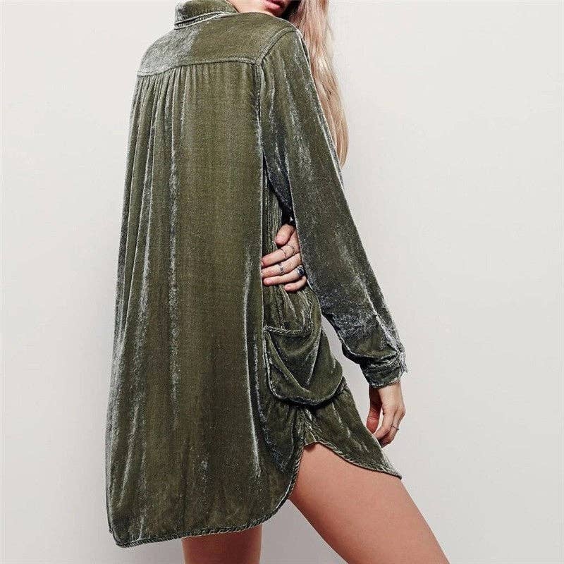 Sheer Trend – Großhandel Kleid – Damen – Locker sitzendes V-Ausschnitt Langarm-Samt-Kurzkleid2