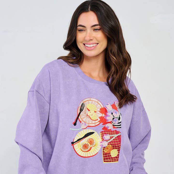 3799- Frugtbroderet sweatshirt med perledetaljer for engroshandel hos IWT Brands