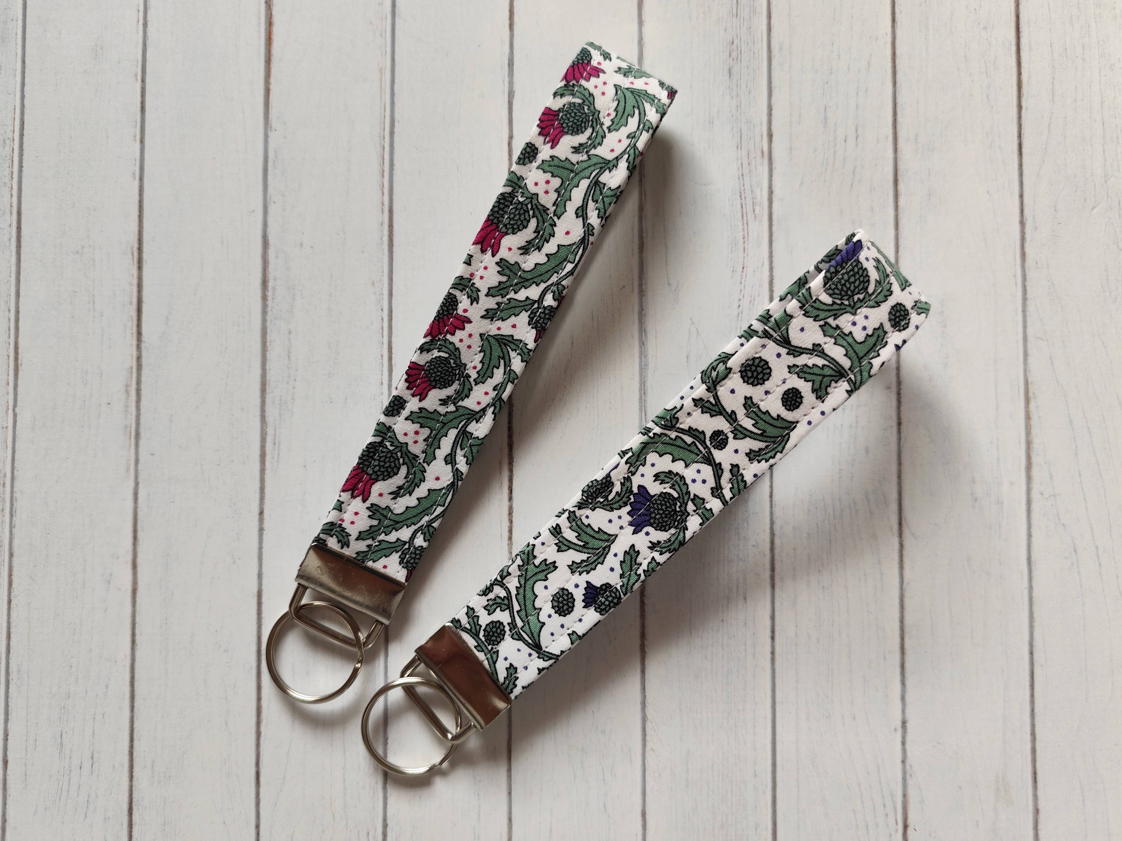 Hannah and me – Großhandel Schlüsselanhänger – Damen – Distel-Armband-Schlüsselanhänger, schottischer Distel-Schlüsselanhänger-Armband