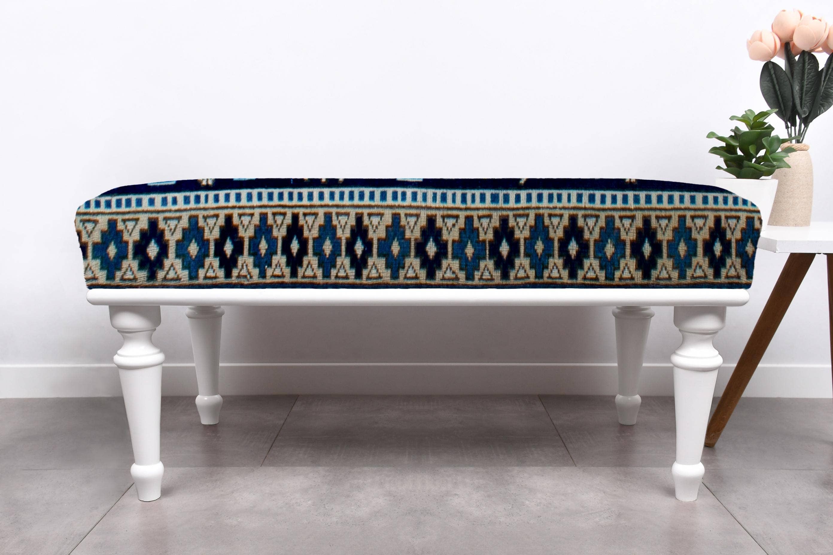 The Loom Wholesale – wholesale Bench – Traditional Turkish Rug Bench With Solid Wood Legs22