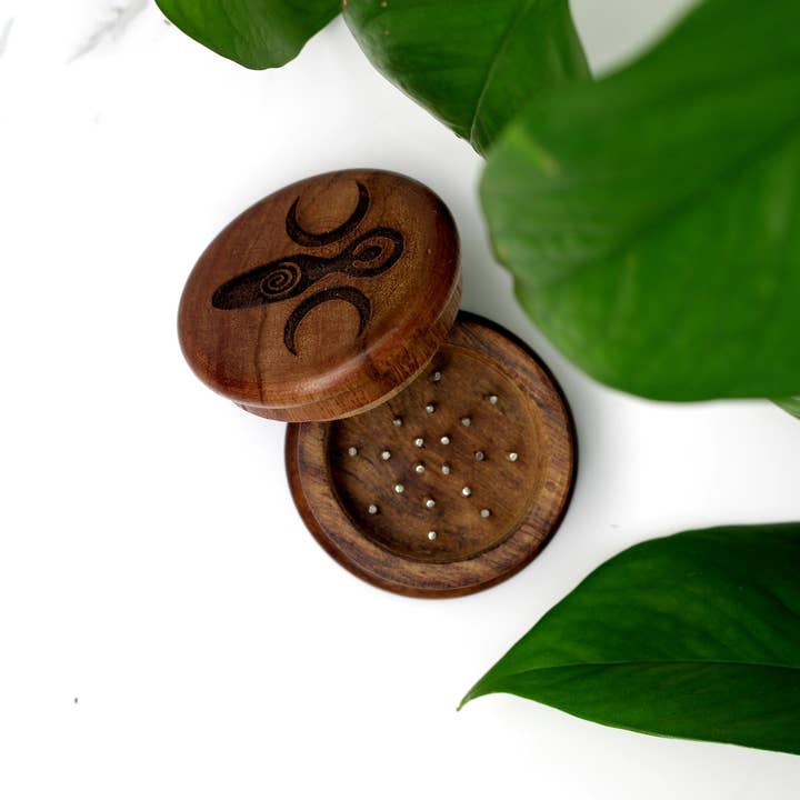 Three Witches Tea Shop - Wholesale Herbs - Goddess Wooden Herb and Potpourri Grinder