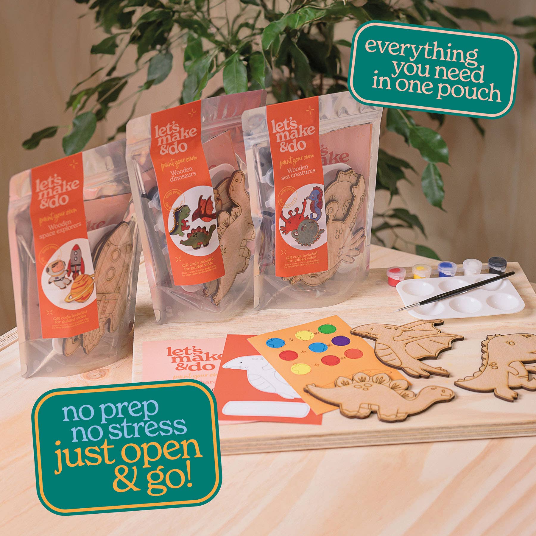 Let's Make & Do – wholesale DIY craft kit – Child – Paint Your Own Wooden Space Explorers Kit3