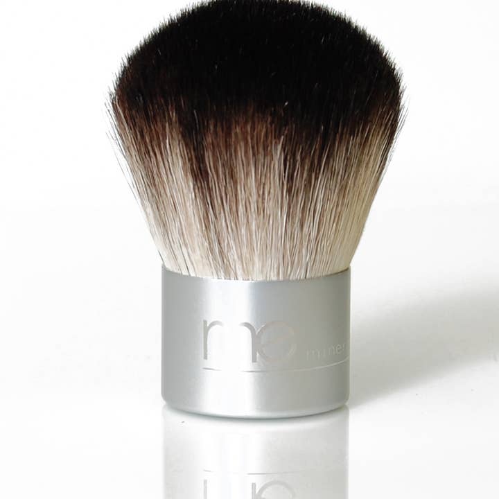 Brosse - SMALL KABUKI pour la vente par Mineral Essence