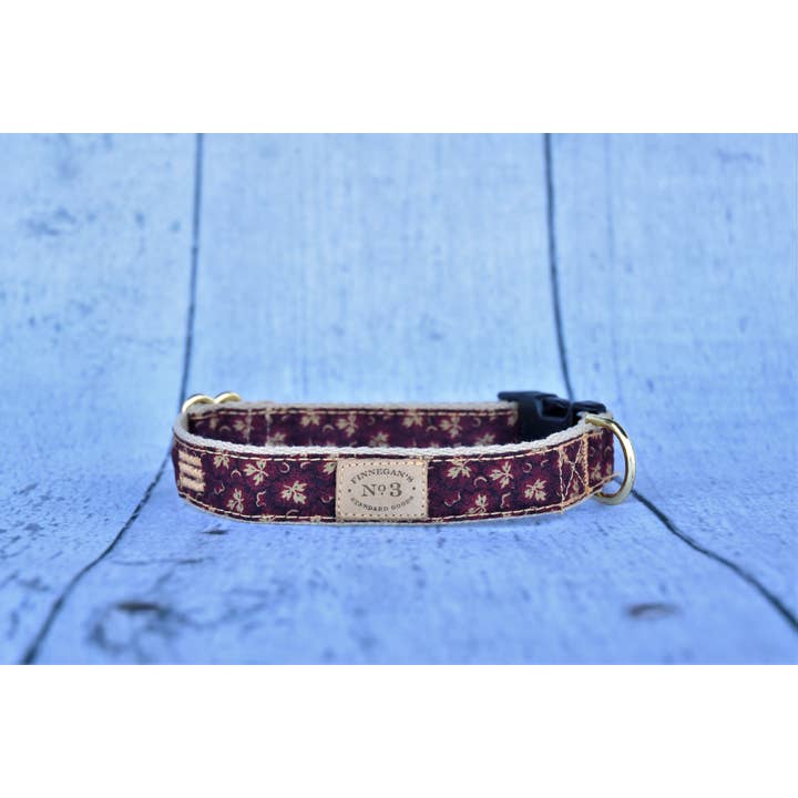 Collare con foglie d'acero 2,5 cm per la vendita all'ingrosso da parte di Finnegan’s Standard Goods