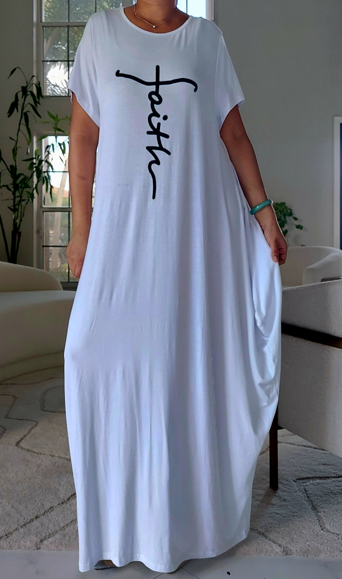 India Batik - Wholesale Dress - Women's - Faith Bubble  Jersey  Dress/Short Sleeve/ White 2022SS6