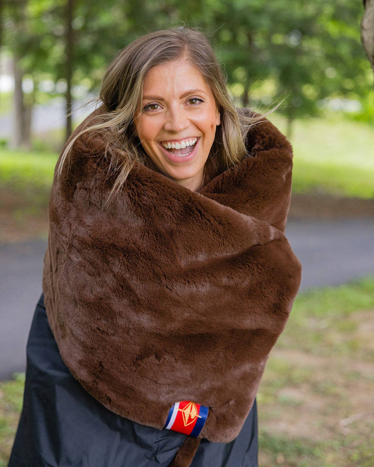 Pretty Rugged - Wholesale Throw Blanket - Waterproof Windproof Outdoor Blanket | Pretty Rugged35