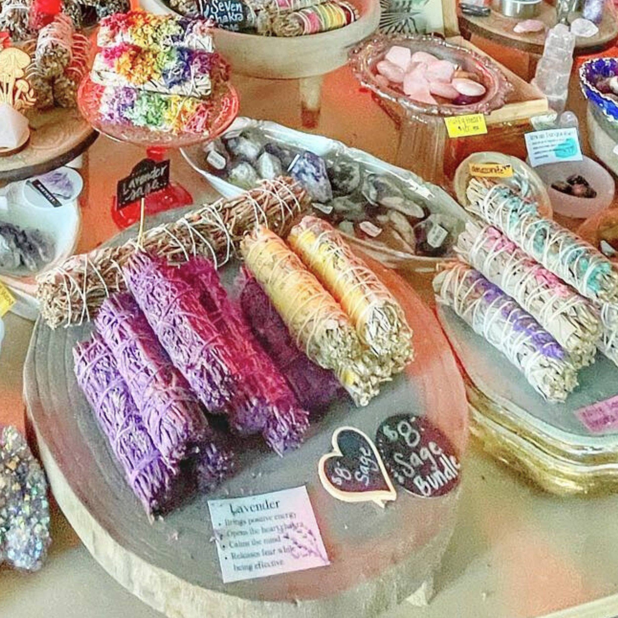 Orglamix – wholesale Salviabunt – Orglamix högvibrerande kit med salvia, rökelsepinnar och kristaller1