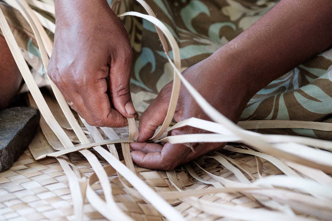 Rise Beyond the Reef - Wholesale Tote Bag - Women's - Handwoven Carry Bag14