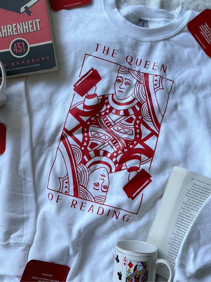 Die Königin von Reading Crewneck für den Großhandel von Literary Looks
