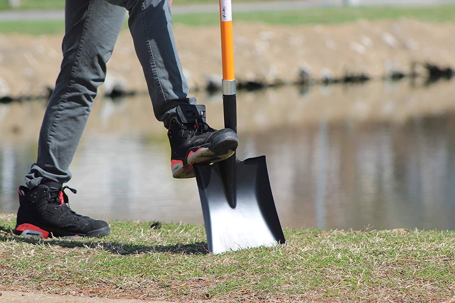 Ashman Online - Wholesale Garden Tool - Ashman Square Shovel (Large) – (6 Pack)– 41 Inches Long D Grip with Durable Handle – Premium Quality Multipurpose Orange Square Shovel with Strong.3