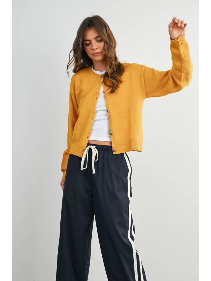 BUTTERMELON - Wholesale Cardigan - Women's - Long Sleeve Buttoned Cropped Cardigan - BMC790610