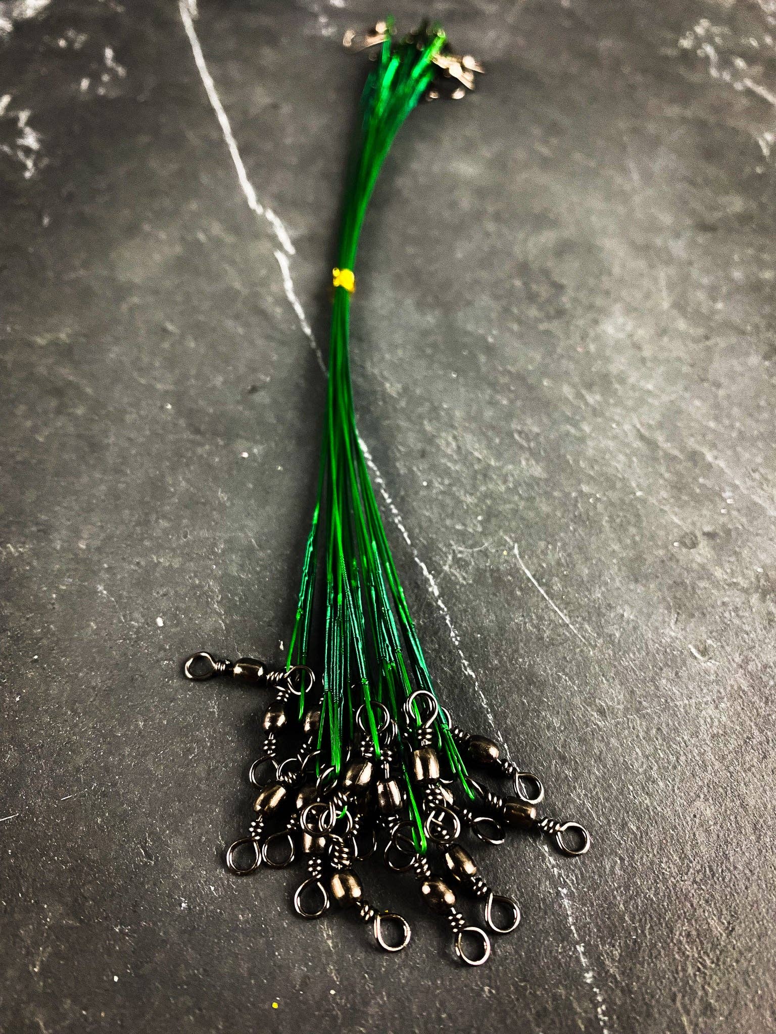 Wholesale (20) Green Steel Wire 30lb Swivel Fishing Leaders for your store  - Faire Canada