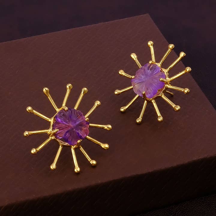 Vergoldete Sonnenstrahl-Ohrringe mit violettem Amethyst-Edelstein für den Großhandel von El Joyero