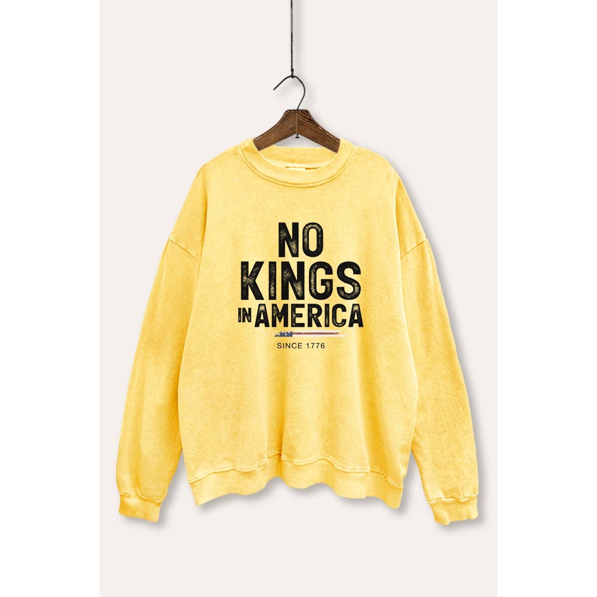 VINTAGE POINT USA - Wholesale Graphic Sweatshirt - Women's - NO KINGS IN AMERICA MINERAL WASH GRAPHIC SWEATSHIRT12