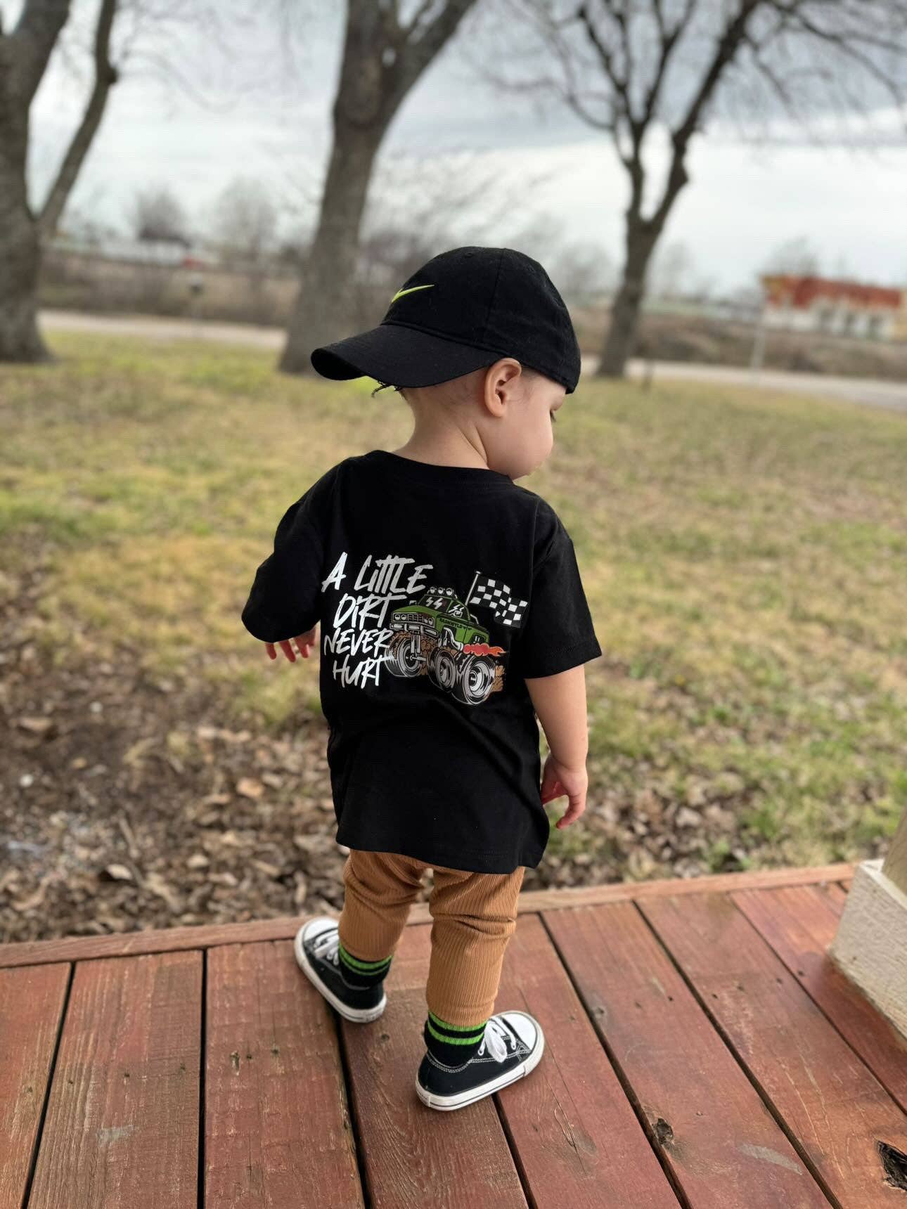 RadnWyld - Wholesale Screen Printed T-Shirt - Kids - A Little Dirt Never Hurt T-Shirt0