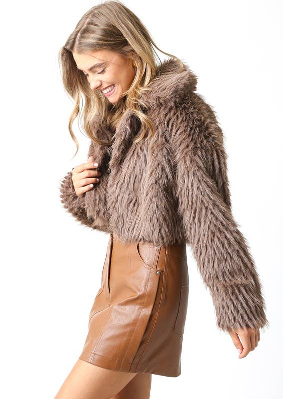 Olivaceous - Wholesale Jas - Dames - Lexi Faux Fur Crop Jas1