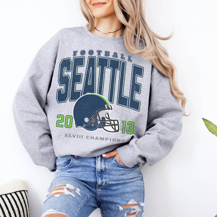 Hello Team Spirit – Camisola gráfica - Mulher por atacado – Sweatshirt de Futebol de Seattle