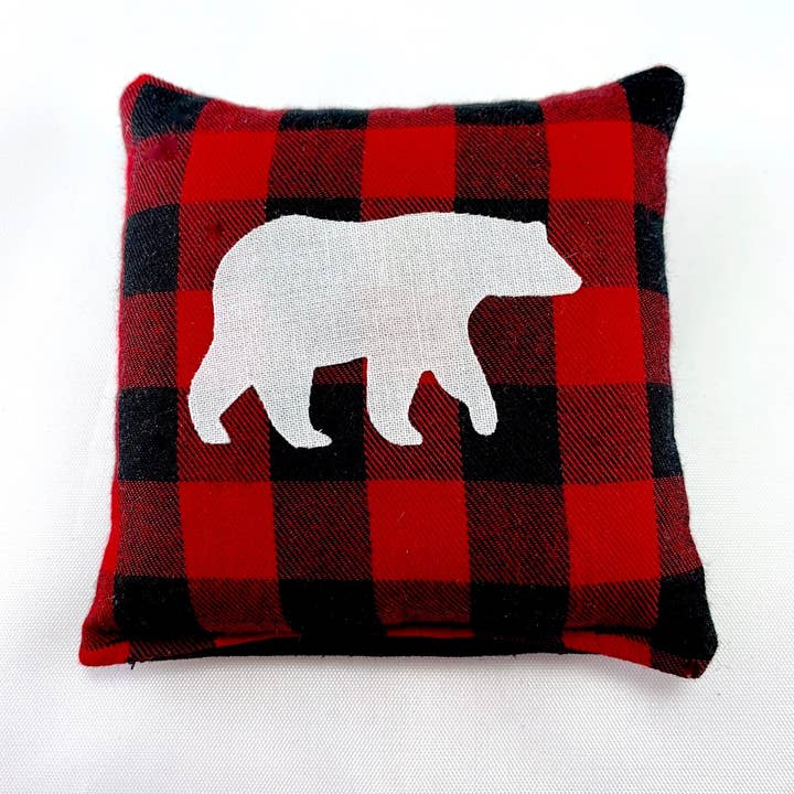 Maine Balsam Fir Sachet with Appliqued Polar Bear on Cotton and Linen for wholesale by Perry Home Naturals