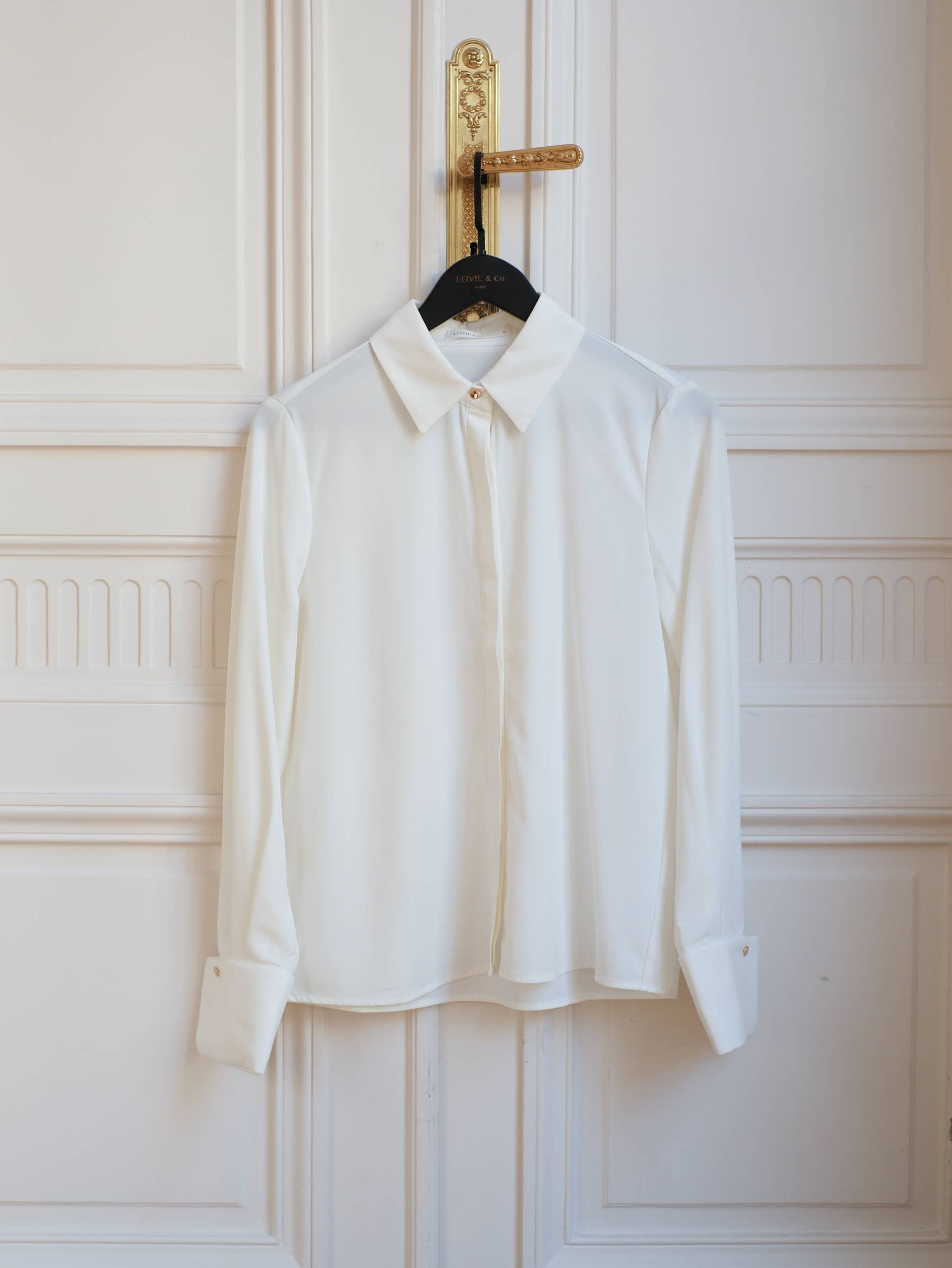 LOVIE & CO - Wholesale Button Down Shirt - Women's - Satin shirt with French cuffs - ASD96311-RINA10