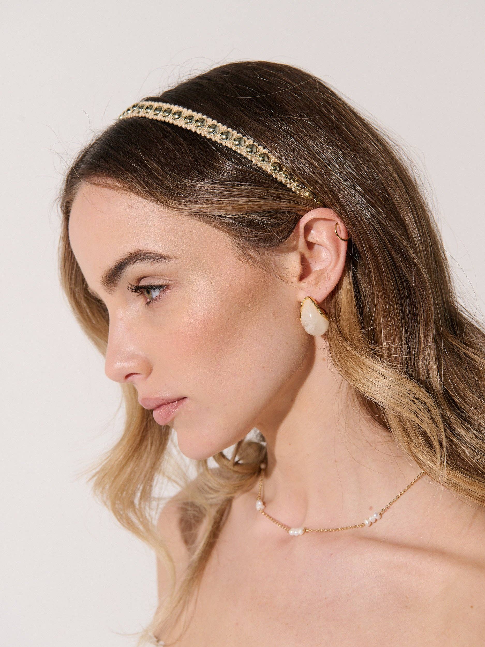 Angels Whisper Accessories - Wholesale Fashion headband – women's - Elaine Stud Skinny Headband in Champagne2