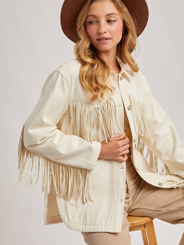 Bluivy - Vendita all'ingrosso Giacca - Donna - Giacca in denim western con frange e bottoni - confezione aperta11