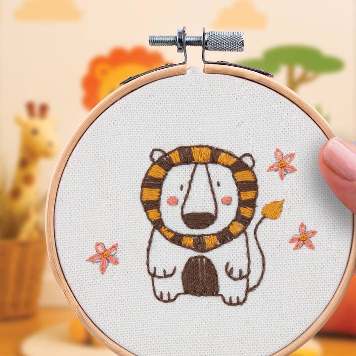 K-0134 - Dekorativ broderi - Lejon för wholesale av French Kits