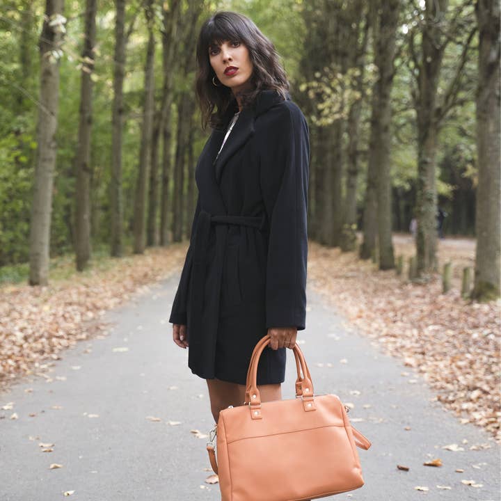 Caldo fransk frakke sort for engroshandel hos MAGNETHIK