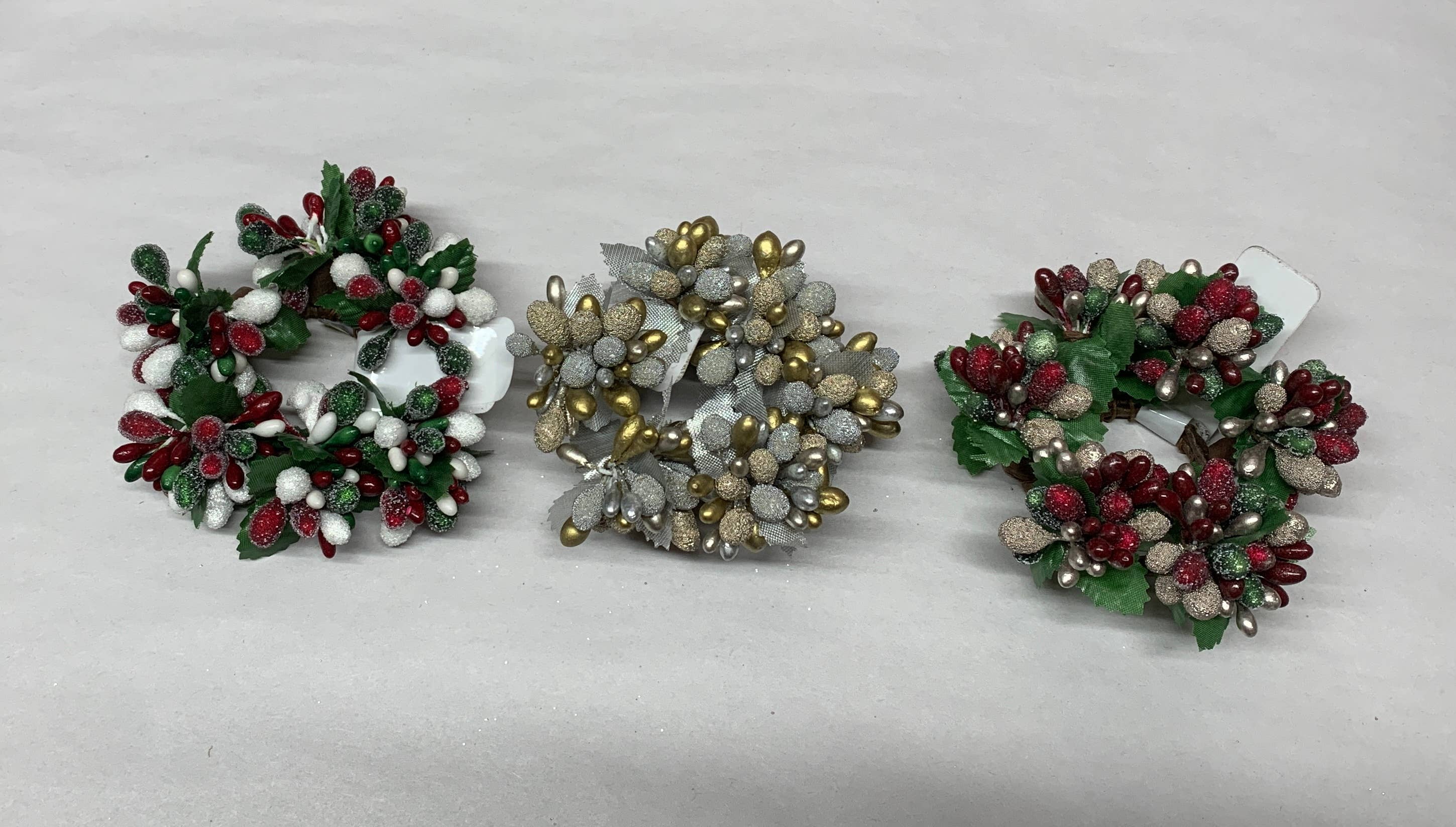 North Fork Mercantile - Wholesale Wreath - Pip Berry Ring, Pip Berry Candle Ring, Mini Wreath3