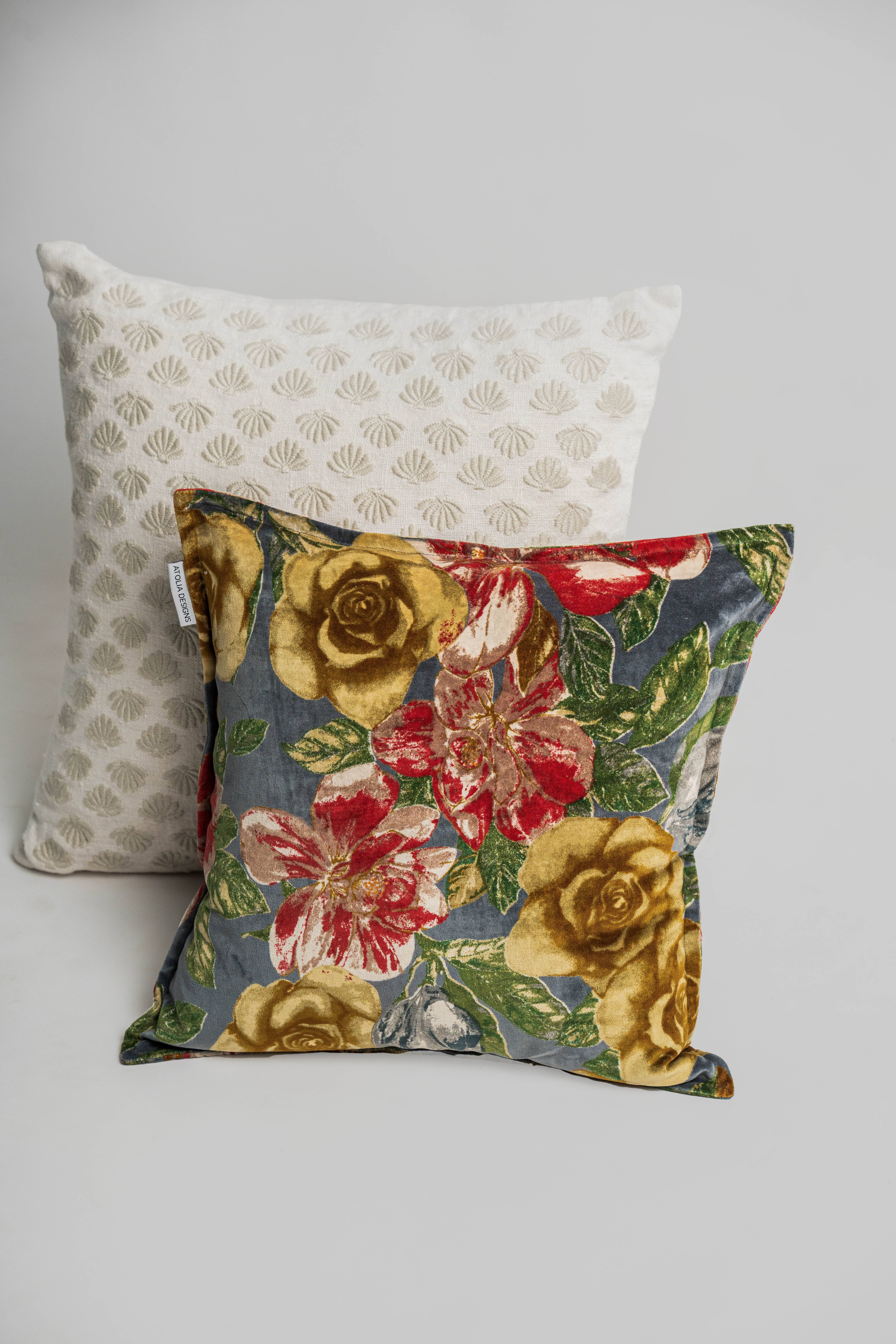 Atolia Designs - Wholesale Throw/Decorative Pillow - Wild Midnight Velvet Cushion with filler