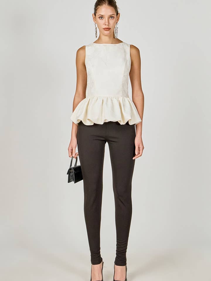 Haut à basque sans manches en jacquard pour la vente par Endless Rose