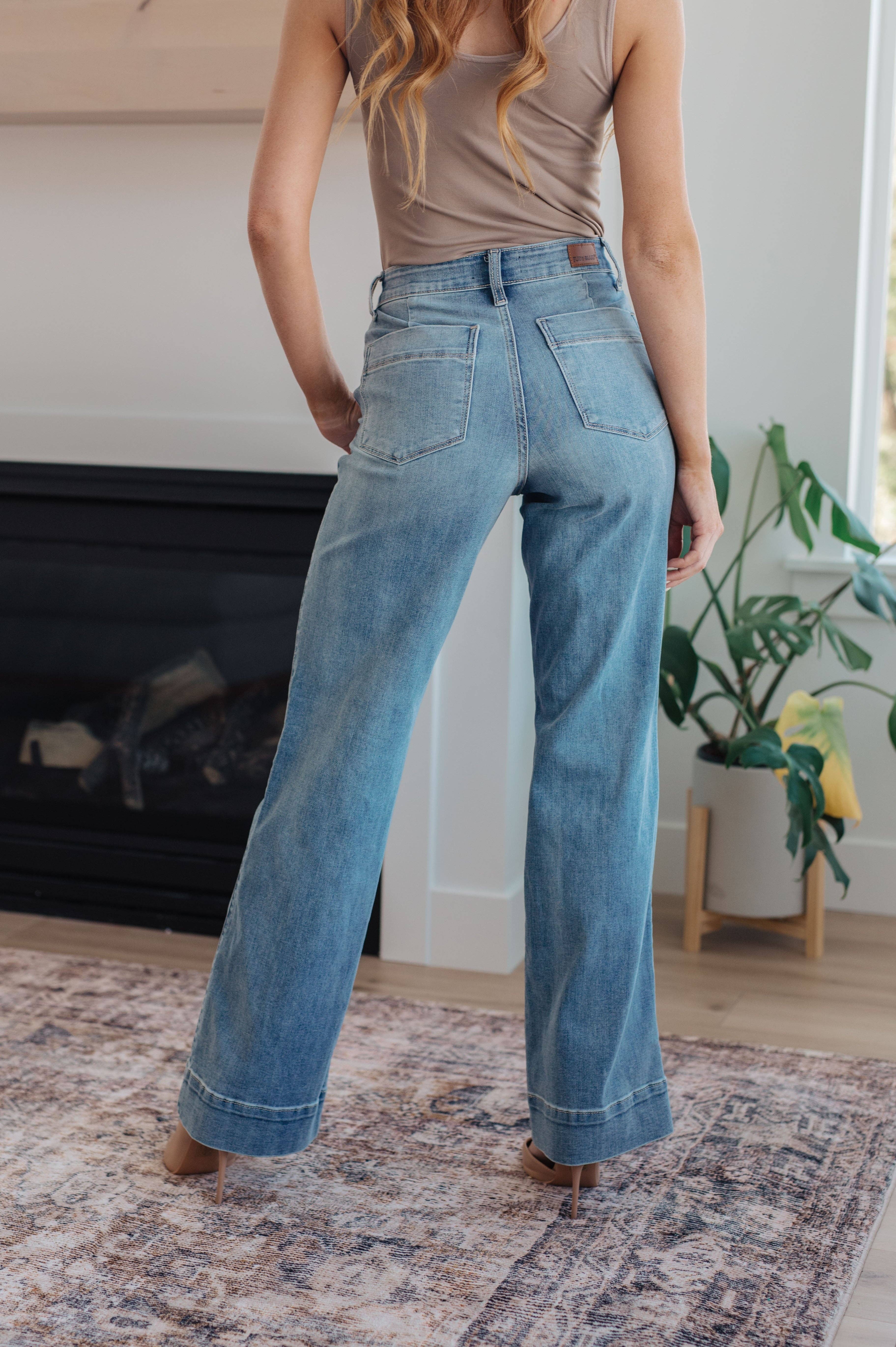 Effortless Elegance Boutique – Großhandel Jeans – Damen – Mindy Jeans mit mittelhohem Bund und weitem Bein7