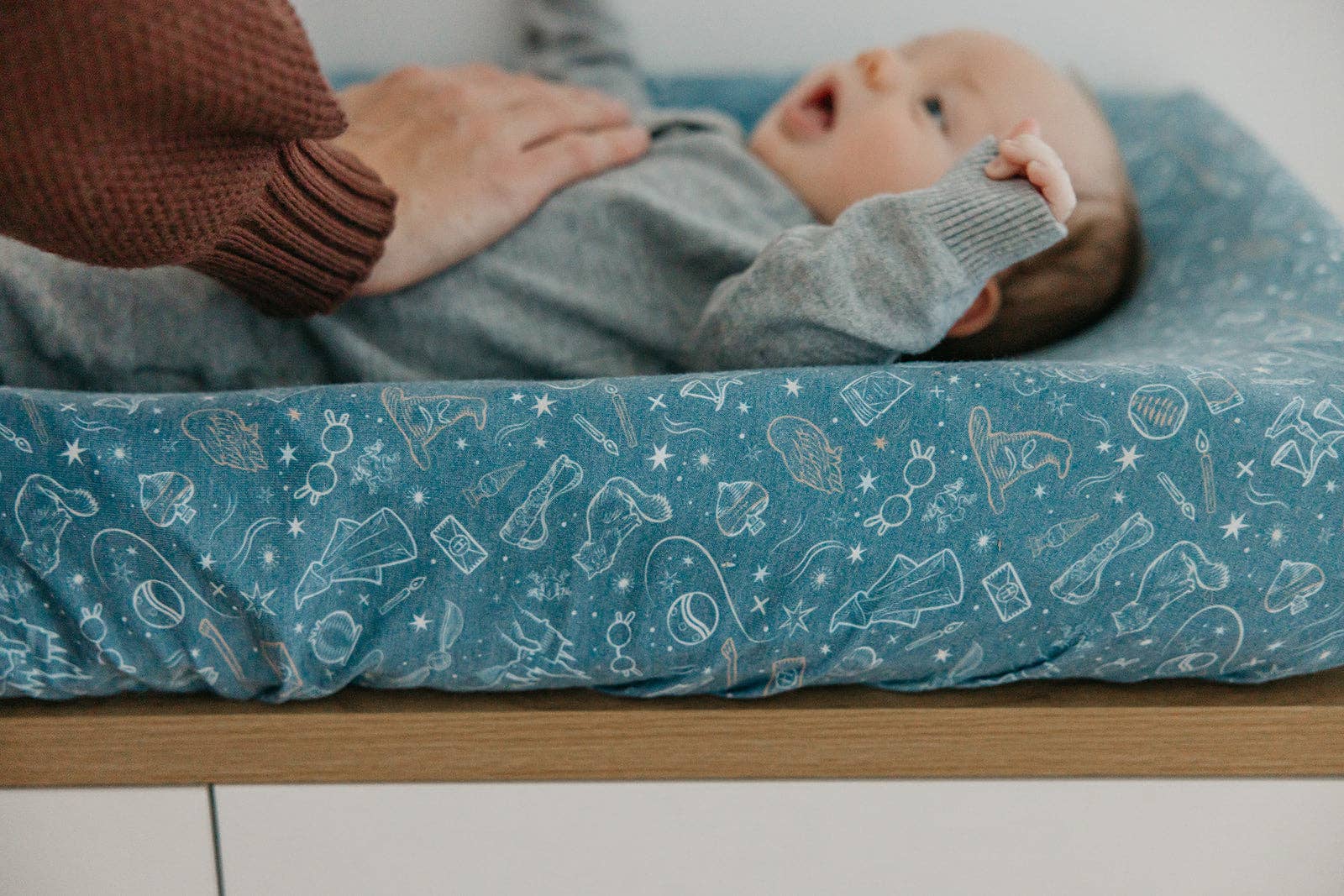 Copper Pearl - Wholesale Changing Mat/Pad Cover - Baby - Premium Knit Diaper Changing Pad Cover - Hogwarts4