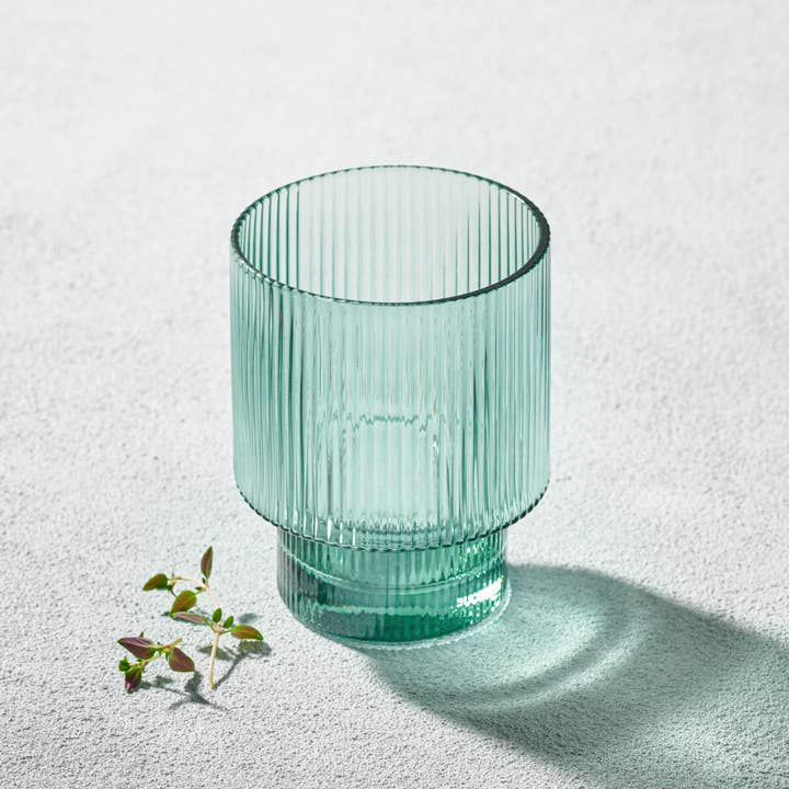 Kadra Kitchenware – Engroshandel Vinglas – Vikko Decor - Malibu, Riflet Glas, Grøn, FLERE FORMER