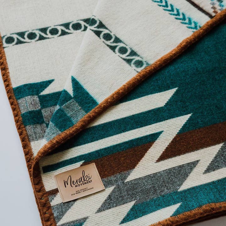 Meraki Movement – Großhandel Überwurfdecke – Kreise Aztek Alpaka Überwurfdecke2