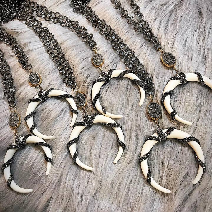 The Renae for wholesale by Tweeds and Beads