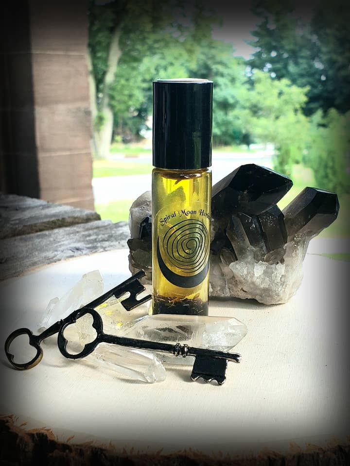 Hecate Oil for wholesale by Spiral Moon Herbcraft