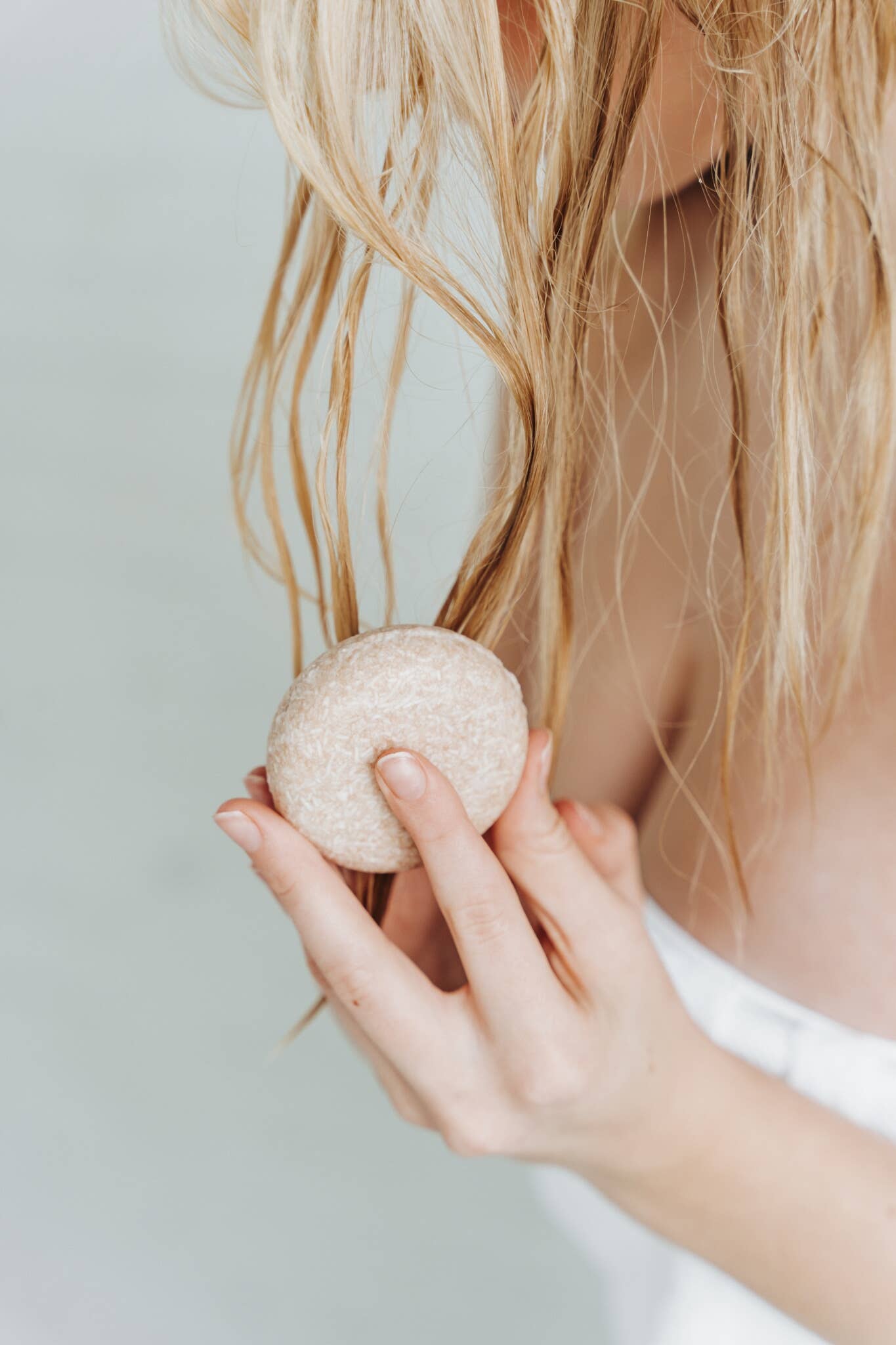 Zero Waste MVMT - Wholesale Shampoo Puck/Solid Shampoo - Zero Waste MVMT Shampoo Bar | Variety | Nourishing, Balanced5