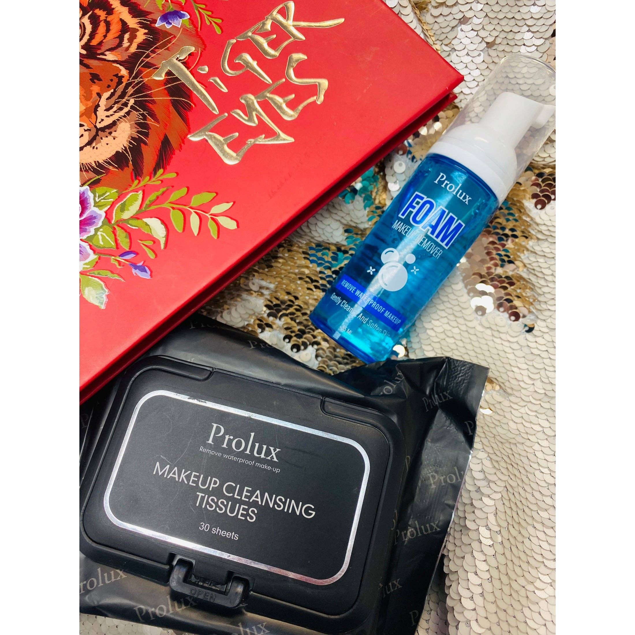 Efon International Corp. - Wholesale Makeup Remover - Waterproof Makeup Removing and Cleansing Tissue 30 Sheets3